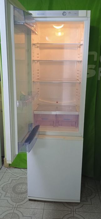 Холодильник б/в  Snaige   двух камерний mod.RF39 SM