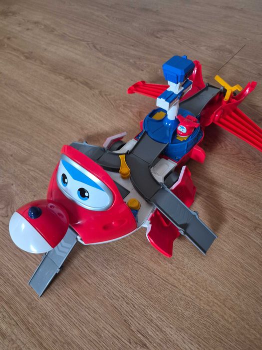 Super Wings - Aeroporto Jett