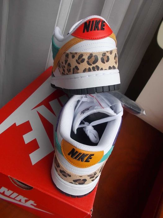(r. Eur 44) Nike Dunk Low Safari Mix kod DN3866,-100