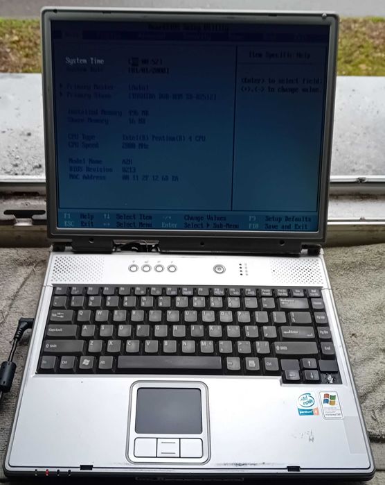 (19) coś dla konesera  -laptop Asus A2500H - P4 2800