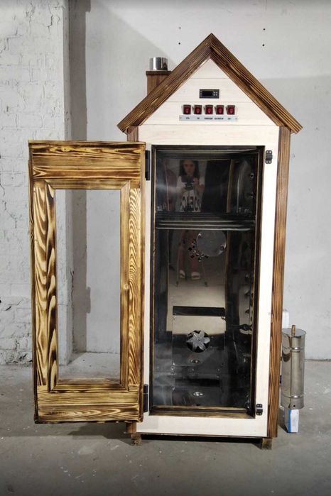 Универсальные коптильни Профессионального и домашнего пользования.