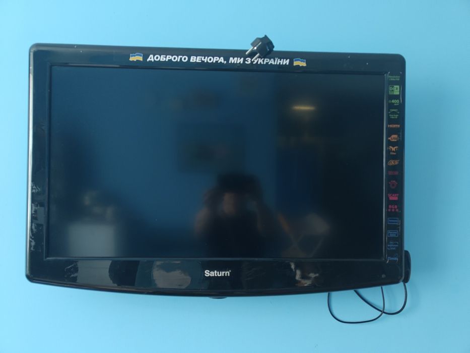 Телевізор Saturn  TV  32"