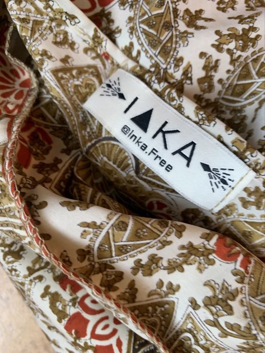 шовковий брючний комбінезон у стилі бохо від бренду IKA (@inka.free)