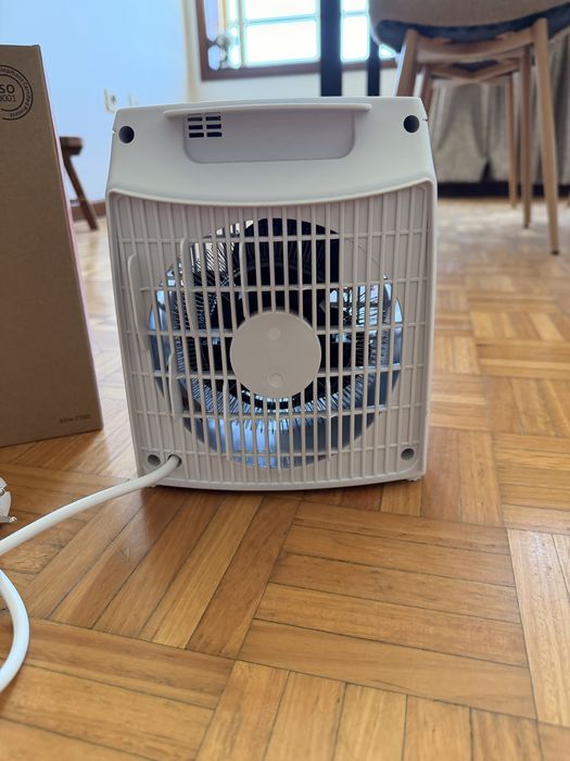 Aquecedor Elétrico (Praticamente Novo)