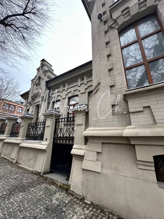 Аренда отдельностоящее здание 901м2 офис Днепр