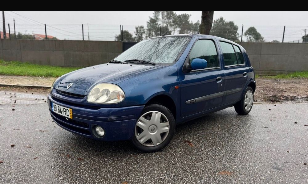 Renault Clio 2002