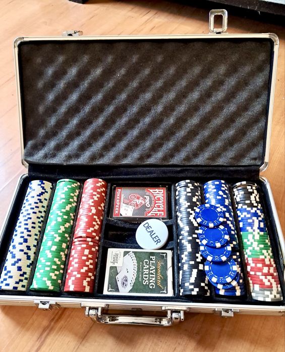 Conjunto de jogo casino P O K ER (2unid)