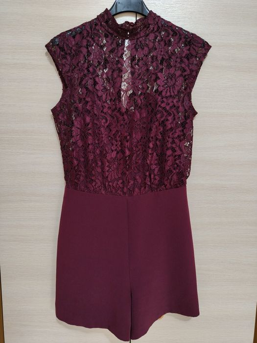 Elegancki bordowy koronkowy kombinezon damski Miss Selfridge 36 S 167 cm