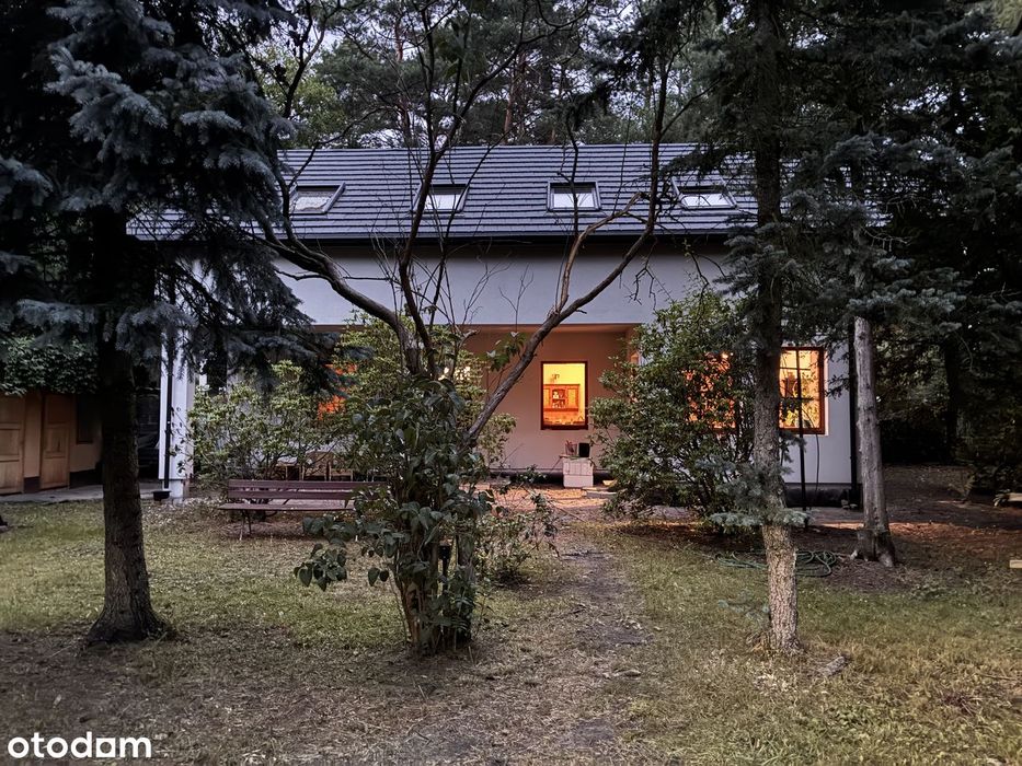 Unikalny dom w sercu prestiżowego Michalina – zachodnia strona torów!