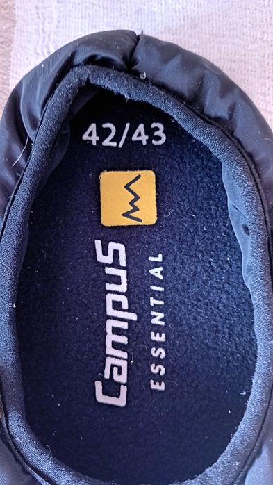 Kapcie puchowe Campus