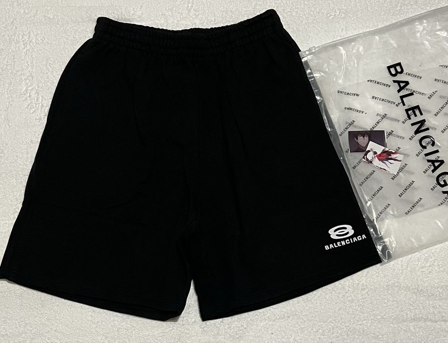 BALENCIAGA shorts,шорти (весна,шорти,шорты)