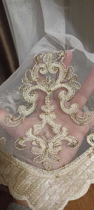 Продам шикарну нову готову пошиту тюль з 3д вишивкою і бархатом