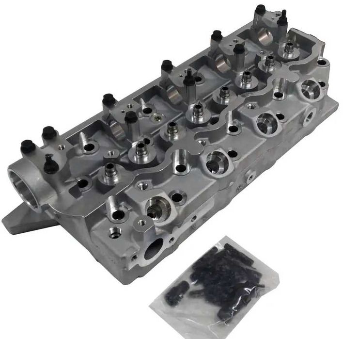 ГБЦ Hyundai H100 H1 Kia Mitsubishi 2.5TD 22001-42880 AMC 908512