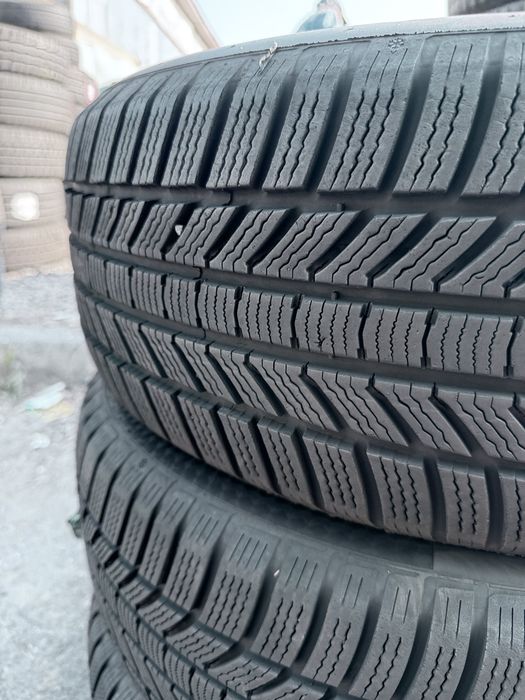 235 55 19 Continental TS870P 99% 2023 Шини Зима
