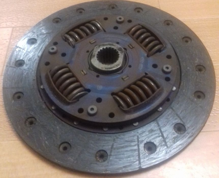 Диск сцепления на Kia Rio 3, 2012 г. 1.6, оригинал б/у.