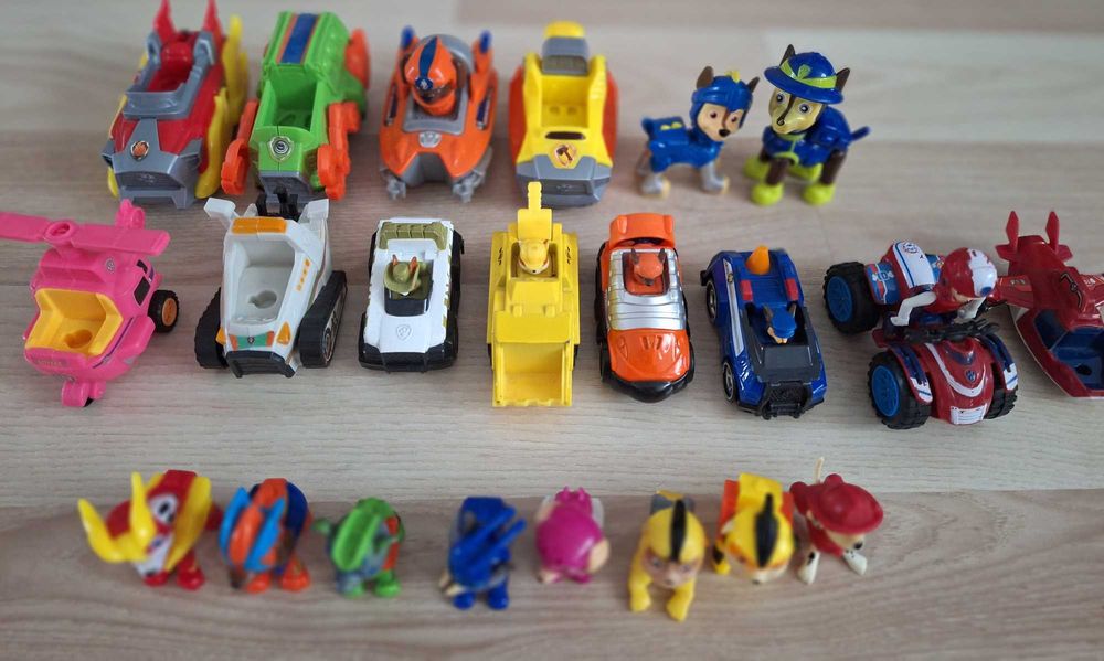 Figurki i pojazdy Psi Patrol
