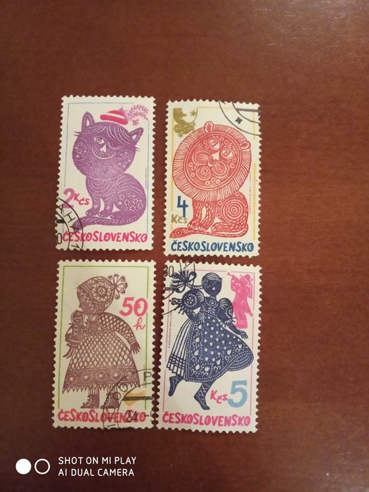 Марки на тему мультики,цирк