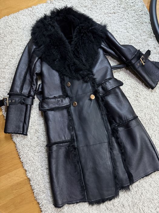 Przepiekny kożuch zlote elementy