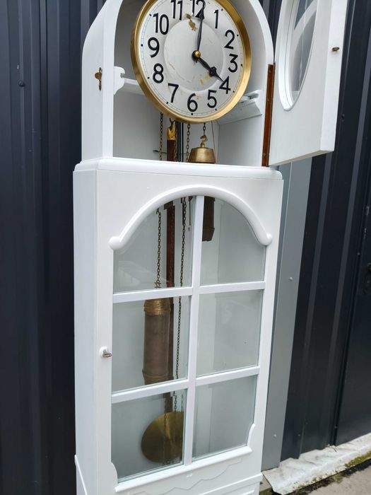 Zegar ludwik stojący biały po renowacji