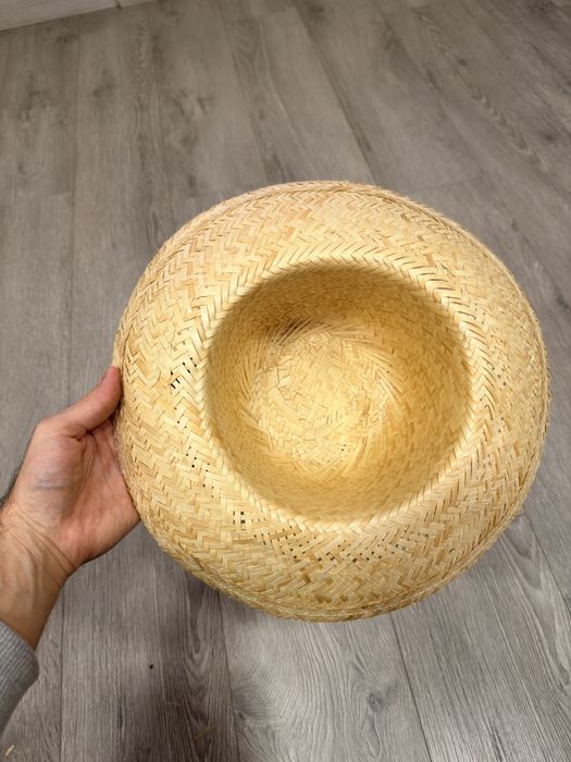 Chapéu de palha aba média