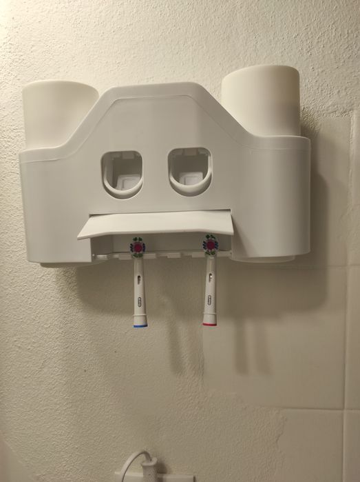 Dispensador pasta dentes