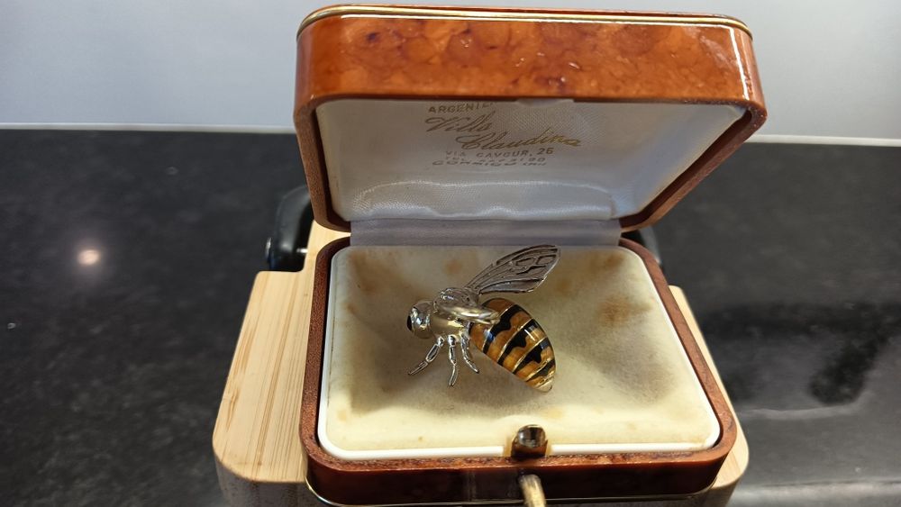 Abelha. Peça de joalharia em prata
