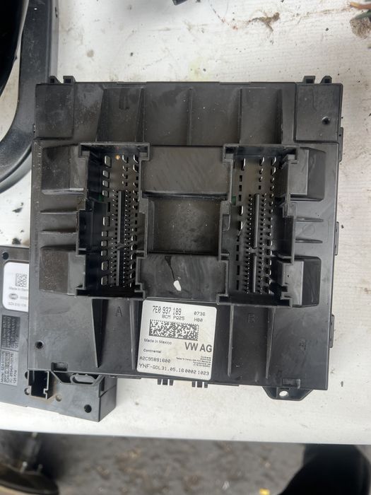 7E0937189 блок BCM Volkswagen Jetta 2011 - 2018