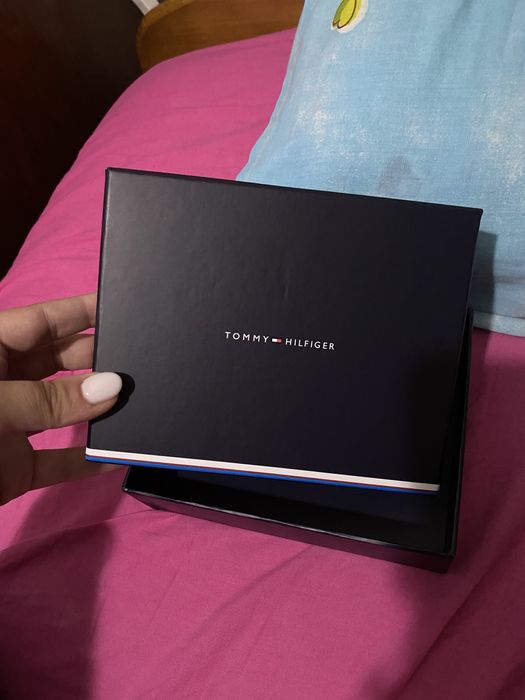 Caixa Tommy Hilfiger Nova