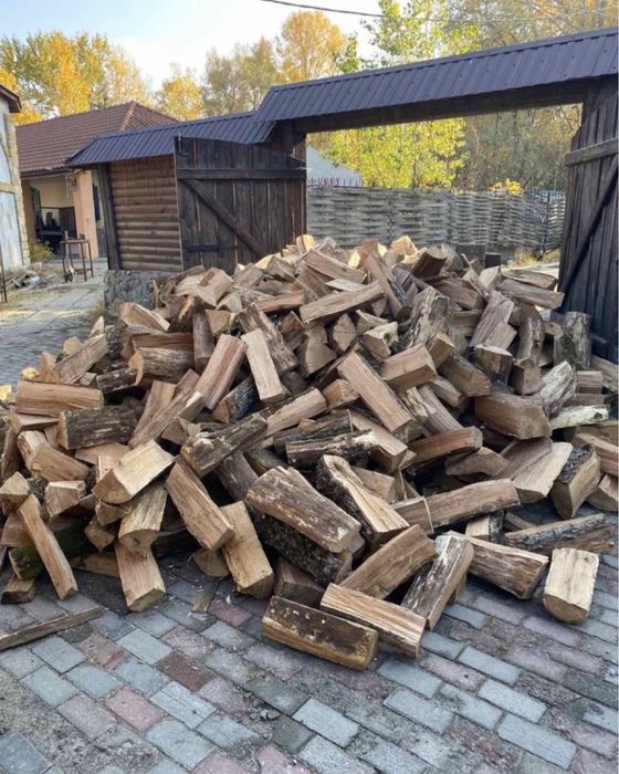 Дрова плотно складені: без посередників, мінімальна ціна, доставка 7,10,27 м3