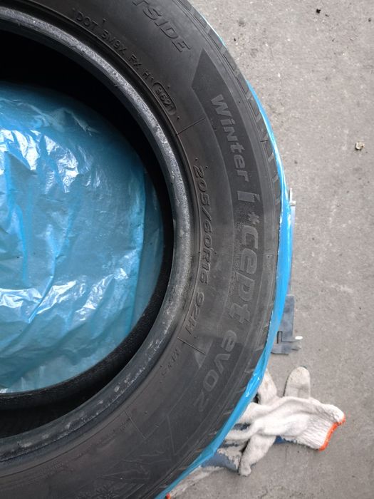 Opony zimowe hankook 205/60/16