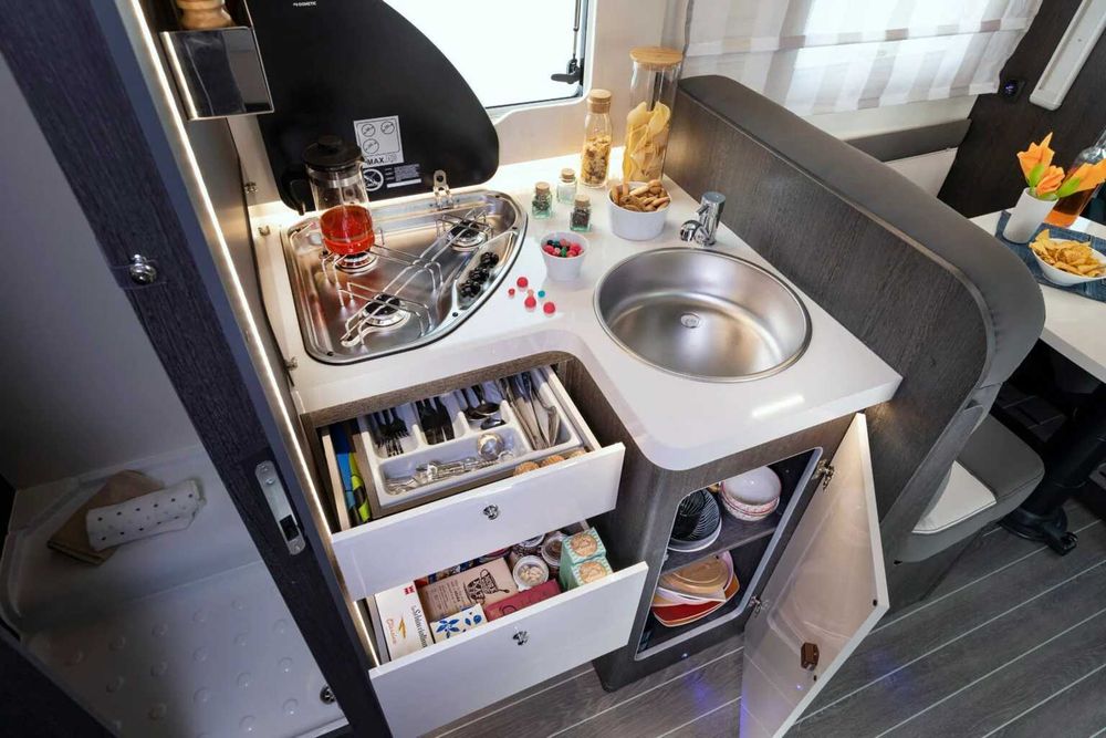 Nowy Kamper Roller Team Kronos 284TL 2025r. FV VAT23% Promocja!