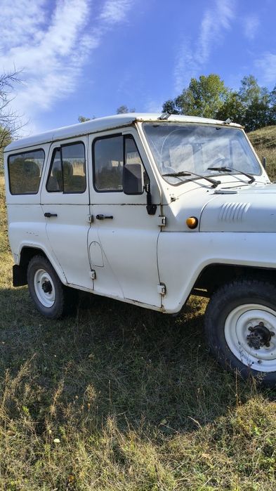 Продам автомобіль уаз