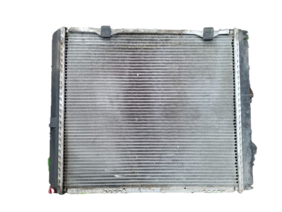 Radiador de água MERCEDES-BENZ Três volumes (W124)
