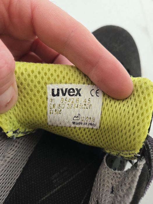 Sandały robocze Uvex z noskiem ochronnym