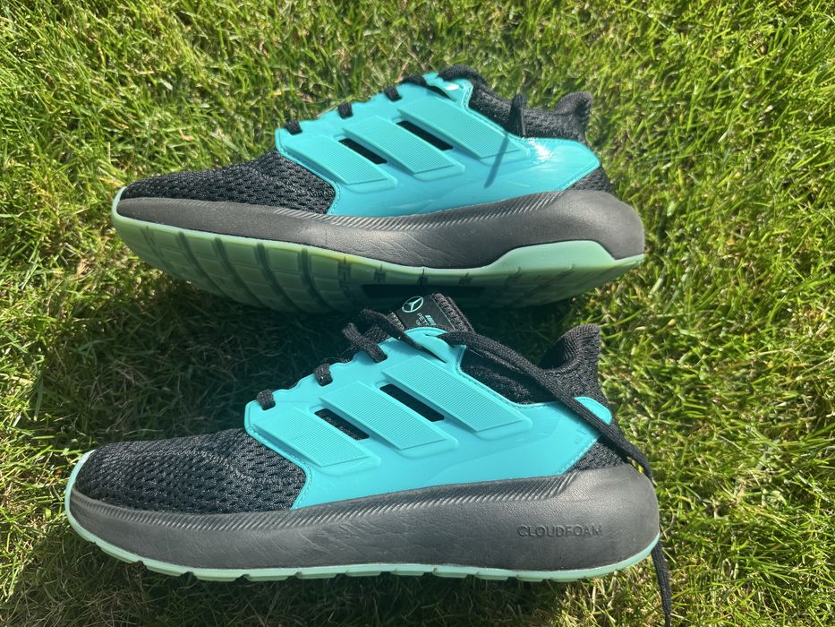 Buty chłopięce  Adidas AMG Petronas