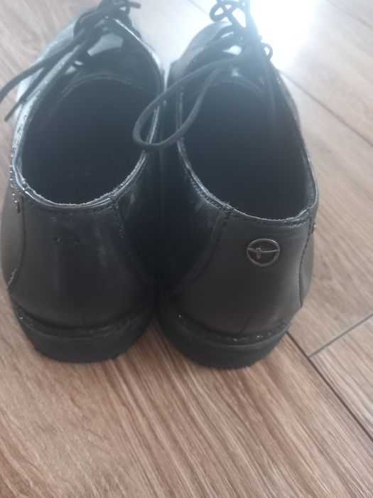 Półbuty Tamaris 38