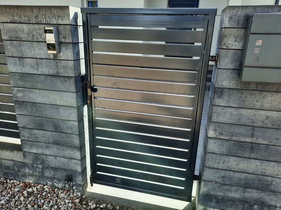 Furtka stalowa malowana proszkowo