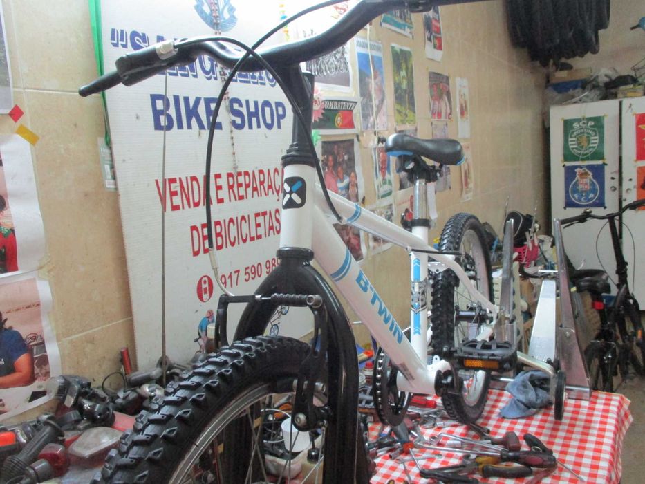 Bicicleta Criança B’Twin Racing Boy 300