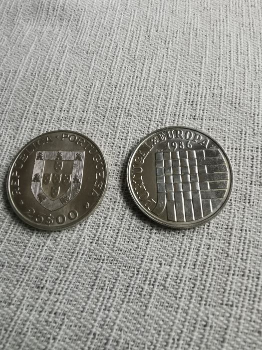Moeda 25 escudos,- Adesão de Portugal à Comunidade Económica Europeia