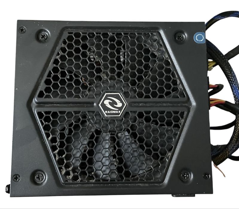 Zasilacz modularny Radimax Thunder 730 W
