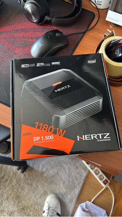Amplificador Hertz DP 1.500 para Subwoofer