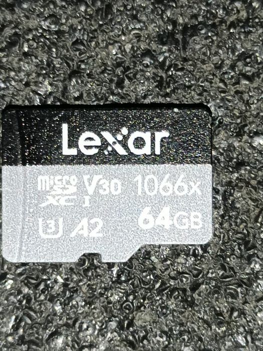 Продам флешки мікросд 64гб по 100 грн 1шт ОПТОМ є 25 штук