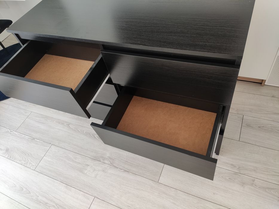 Komoda czarna 6 szuflad