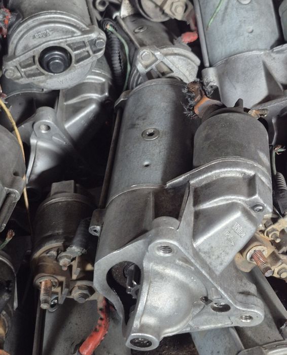 Стартер 1.5 1.9 2.0 1.6 1.3 2.3 Renault Citroën Dacia Nissan Opel Ford