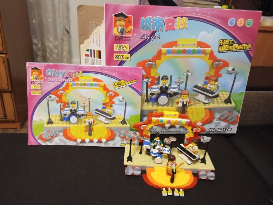 Конструктор Brick Шоу бизнес 210 дет