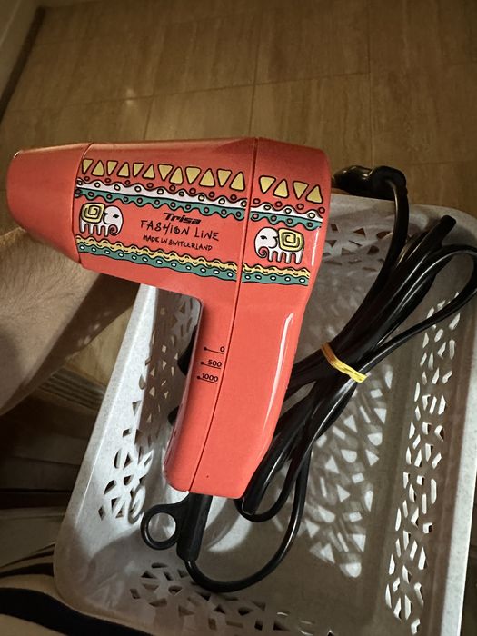 Secador cabelo simples