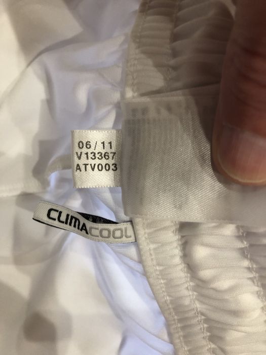 Спортивные шорты Adidas  FC Olymplque Lyonnais