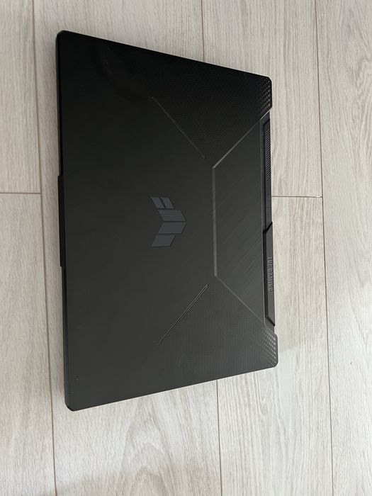 Asus gamingowy / RTX / 16GB / SSD