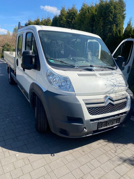 Citroën L4 JUMPER doka 7osob skrzynia 3,3m  Doka 7 osobowy brygadowka 3,3m paka