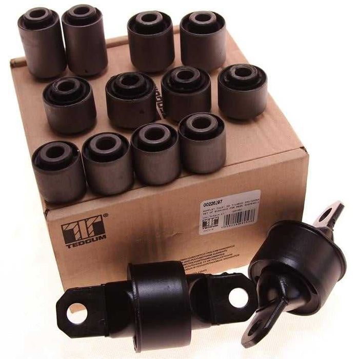 Комплект задніх сайлентблоків FORD FOCUS 2/ 3/ MAZDA 3/ VOLVO S40/ V50